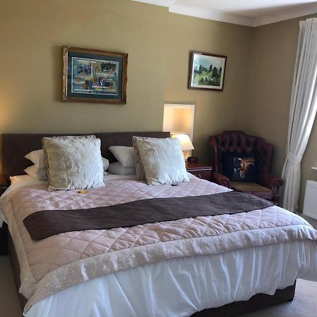 アベリストウィス Llangwyryfon Country Breaks Bed & Breakfast エクステリア 写真
