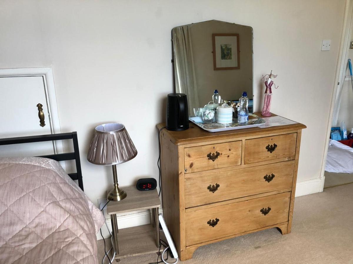 アベリストウィス Llangwyryfon Country Breaks Bed & Breakfast エクステリア 写真