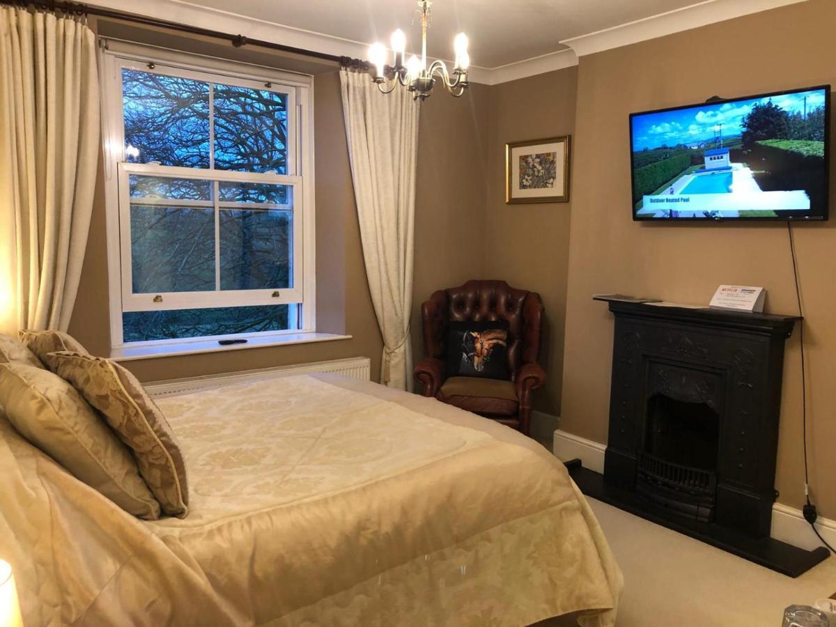 アベリストウィス Llangwyryfon Country Breaks Bed & Breakfast エクステリア 写真