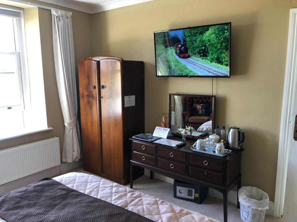 アベリストウィス Llangwyryfon Country Breaks Bed & Breakfast エクステリア 写真