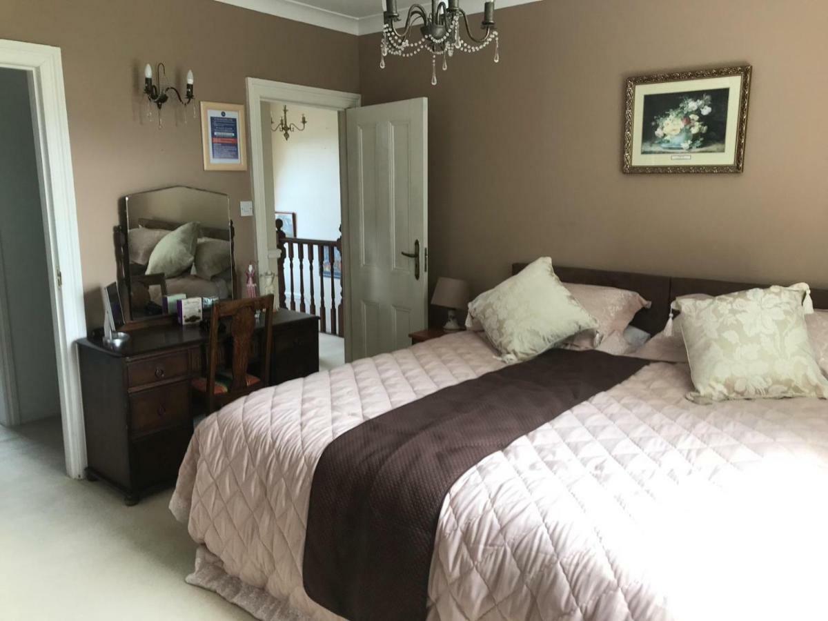 アベリストウィス Llangwyryfon Country Breaks Bed & Breakfast エクステリア 写真