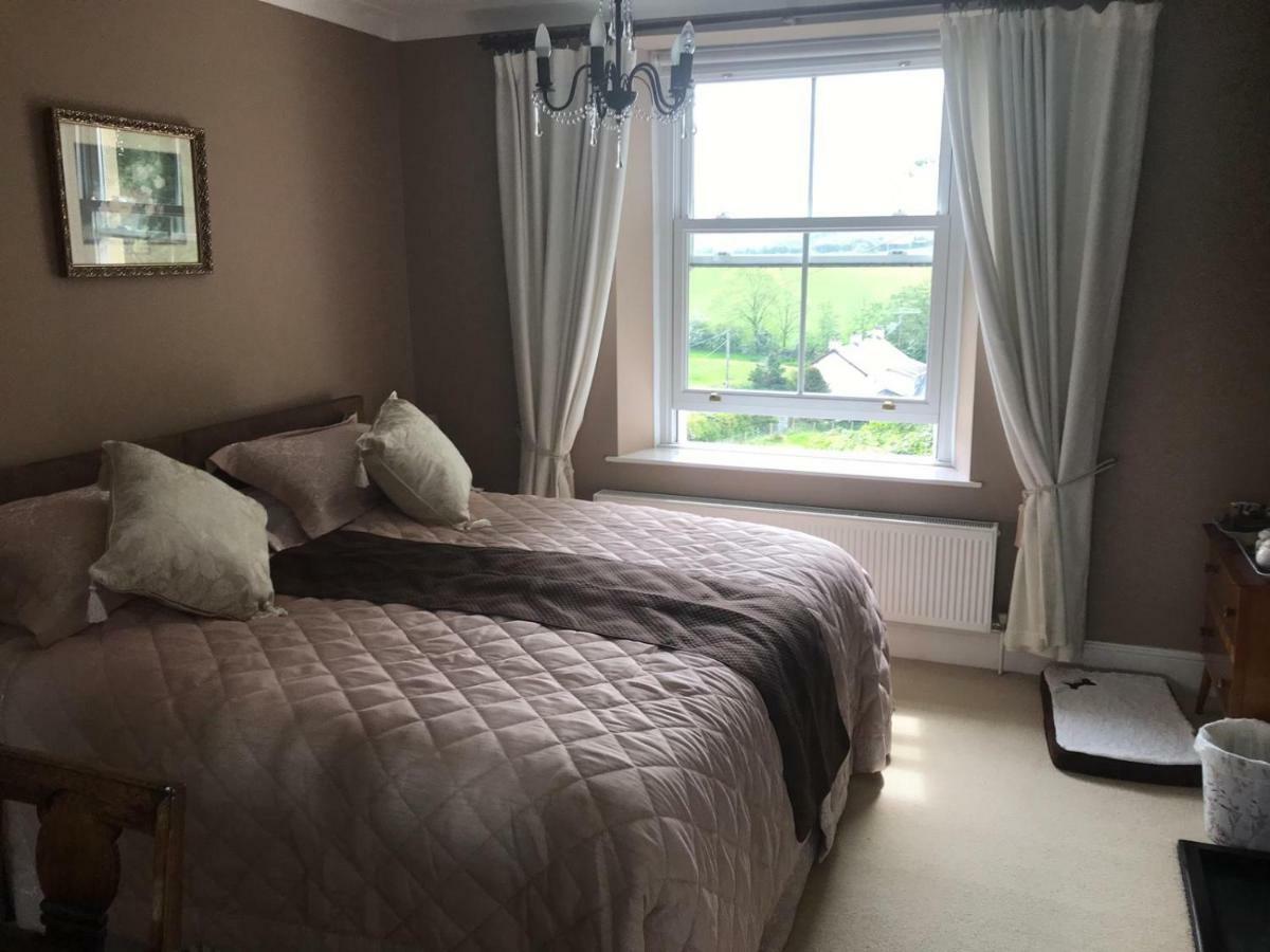 アベリストウィス Llangwyryfon Country Breaks Bed & Breakfast エクステリア 写真